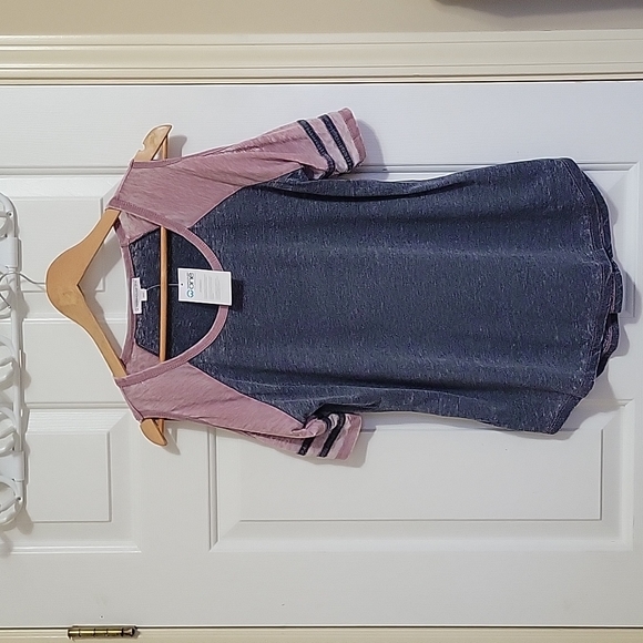 Warehouse one Tee, M - Picture 1 of 4